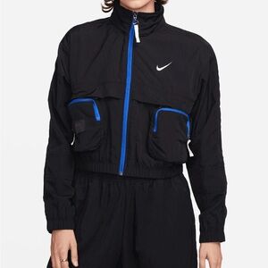 NWT Cropped Nike Jacket